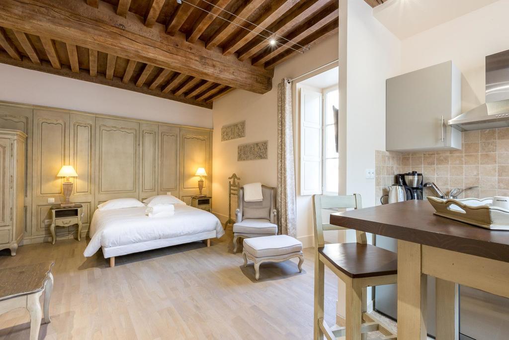 Bed and Breakfast Le Cara Seheiah 1D Beaune  Esterno foto